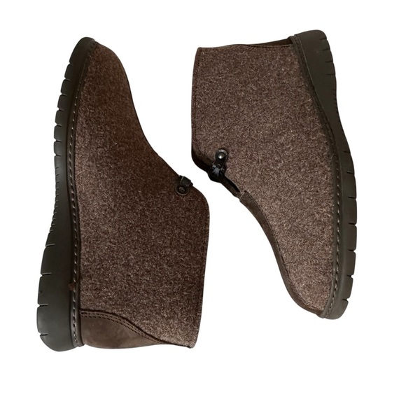 Stylish Brown Nordic Slipper Boots for Men/Women Unisex main image 6